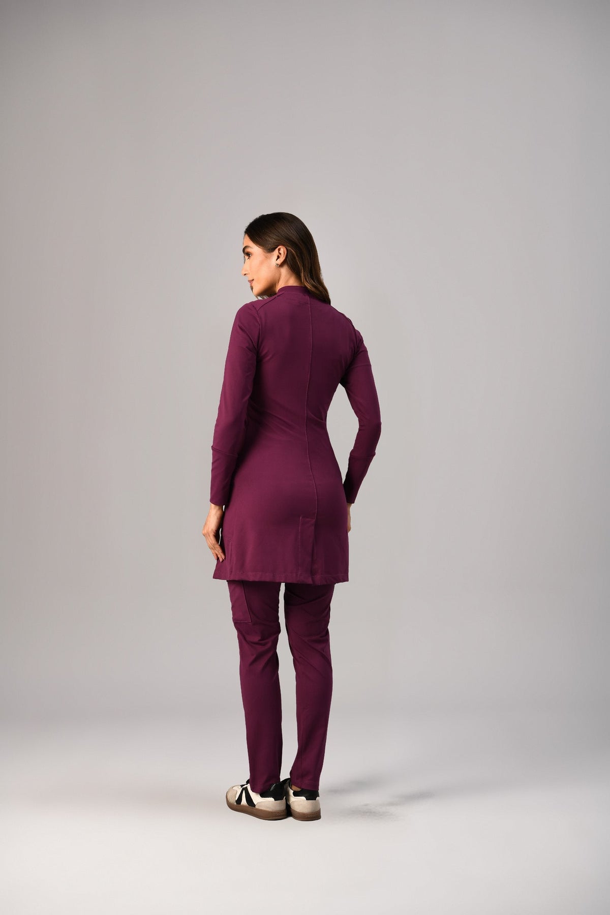 Jaleco Bruna Feminino Roxo, costas