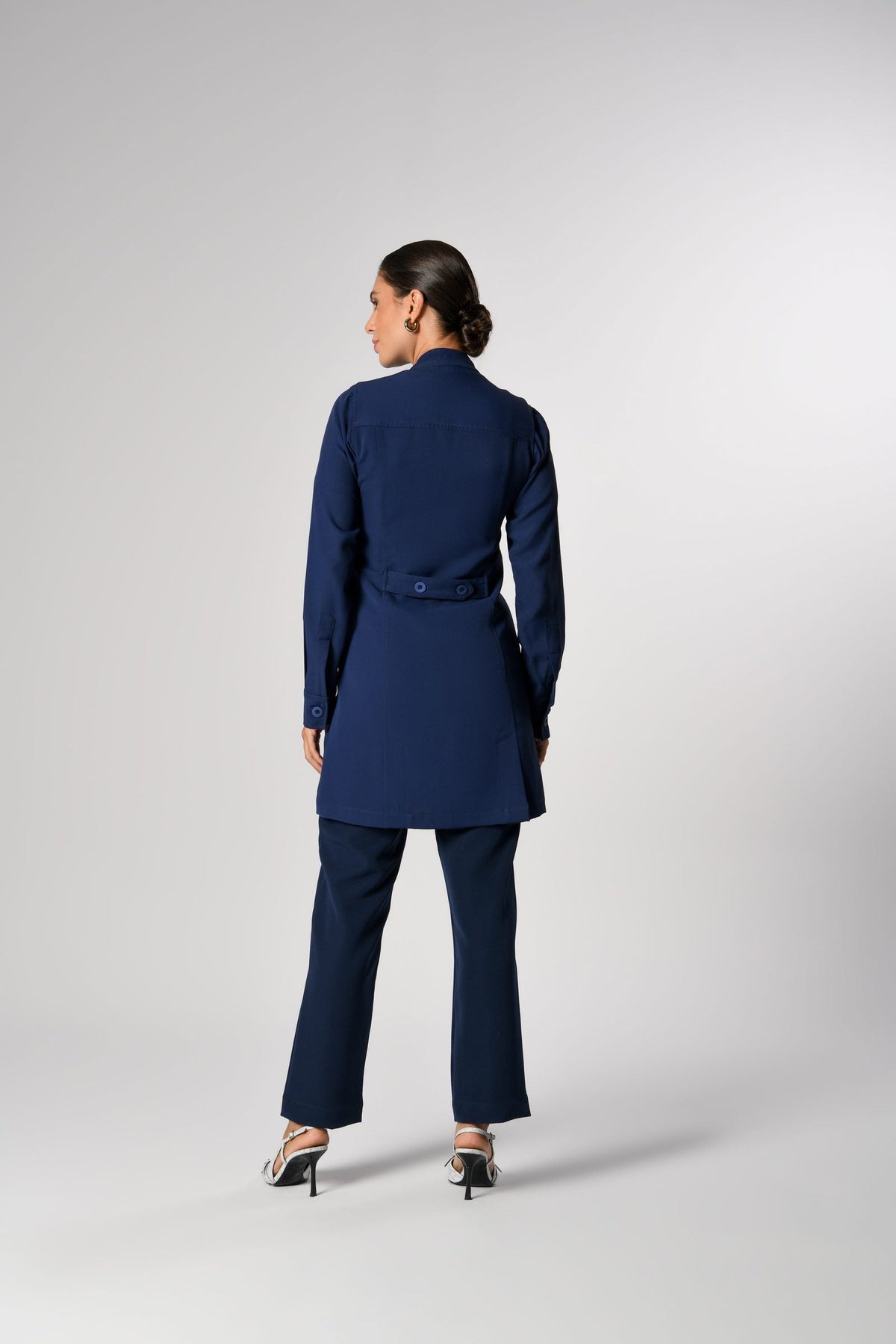 Jaleco Luiza Feminino Marinho, costas