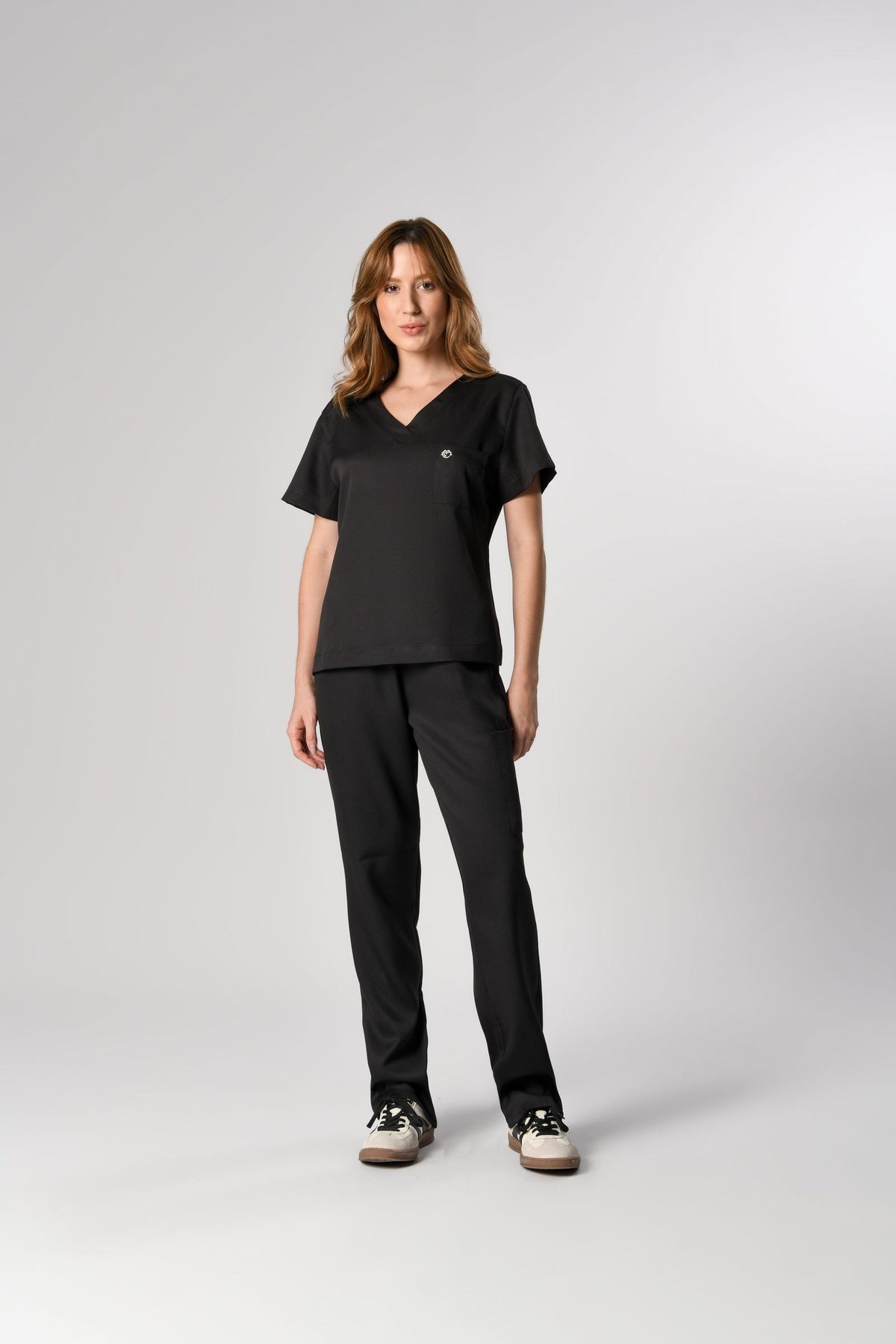 Scrub Basic Feminino Preto, frente