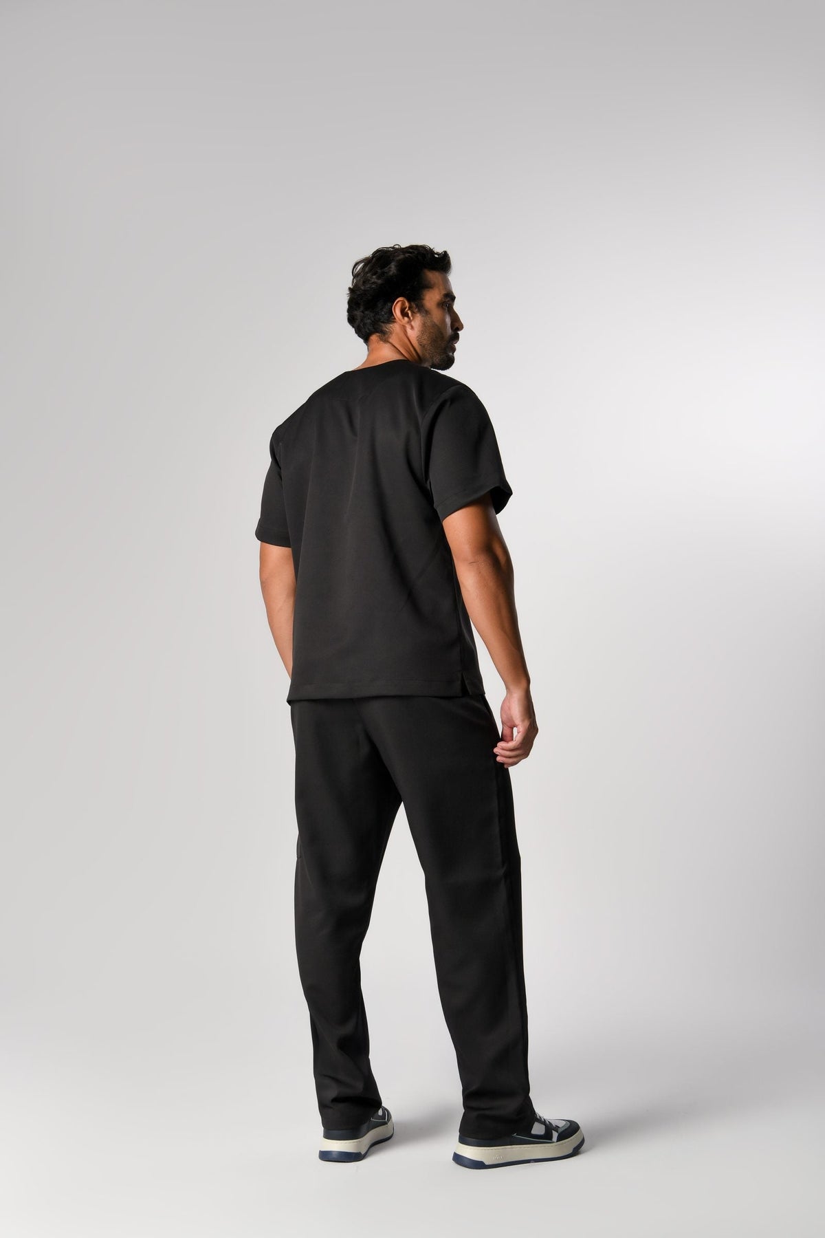 Scrub Basic Masculino Preto, costas