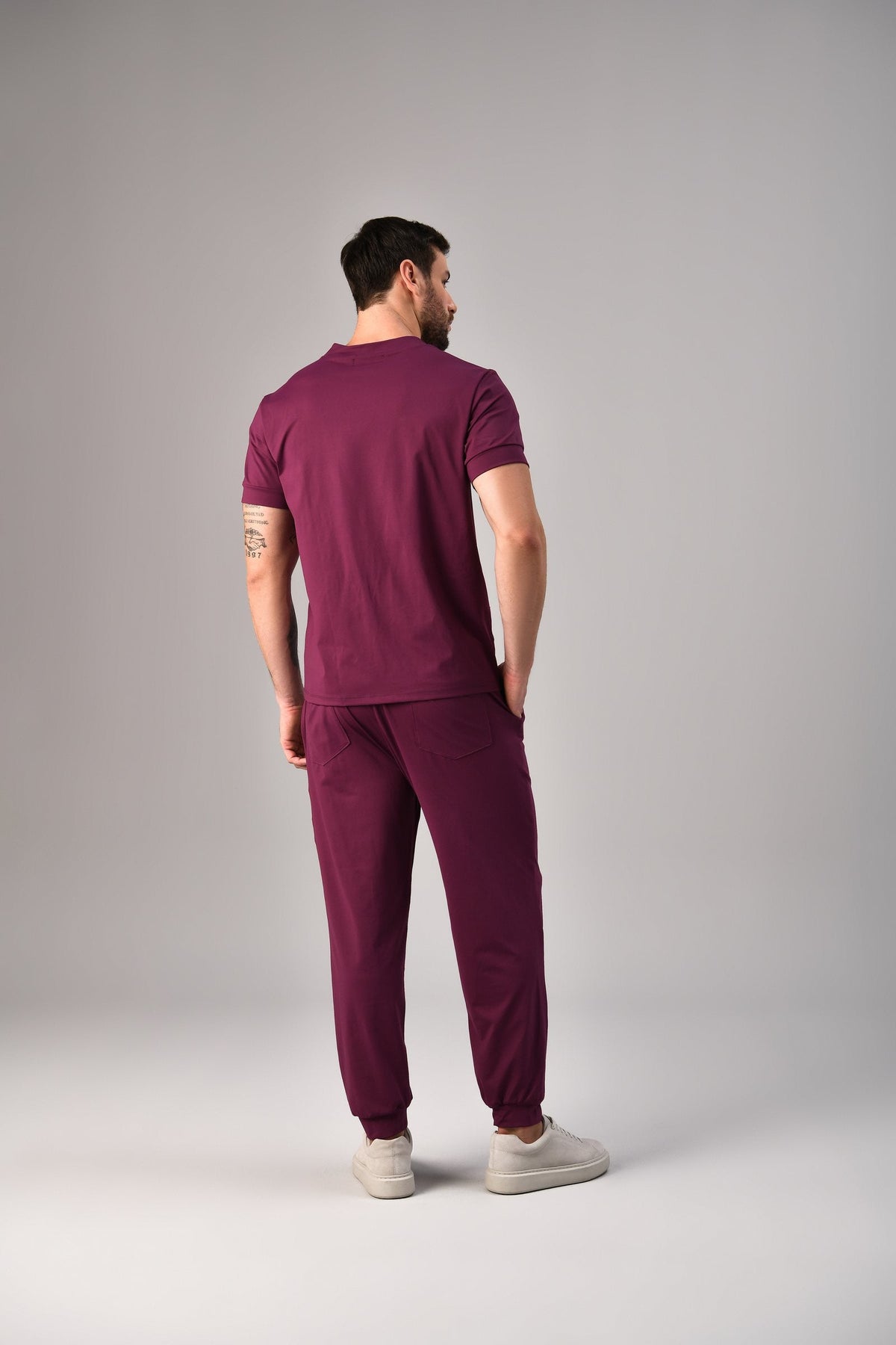 Scrub Flow Masculino Roxo, costas